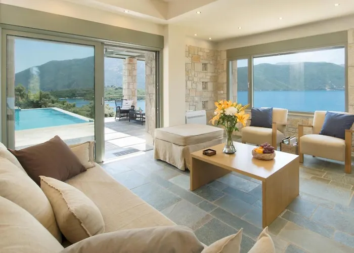 Villa Saffron *